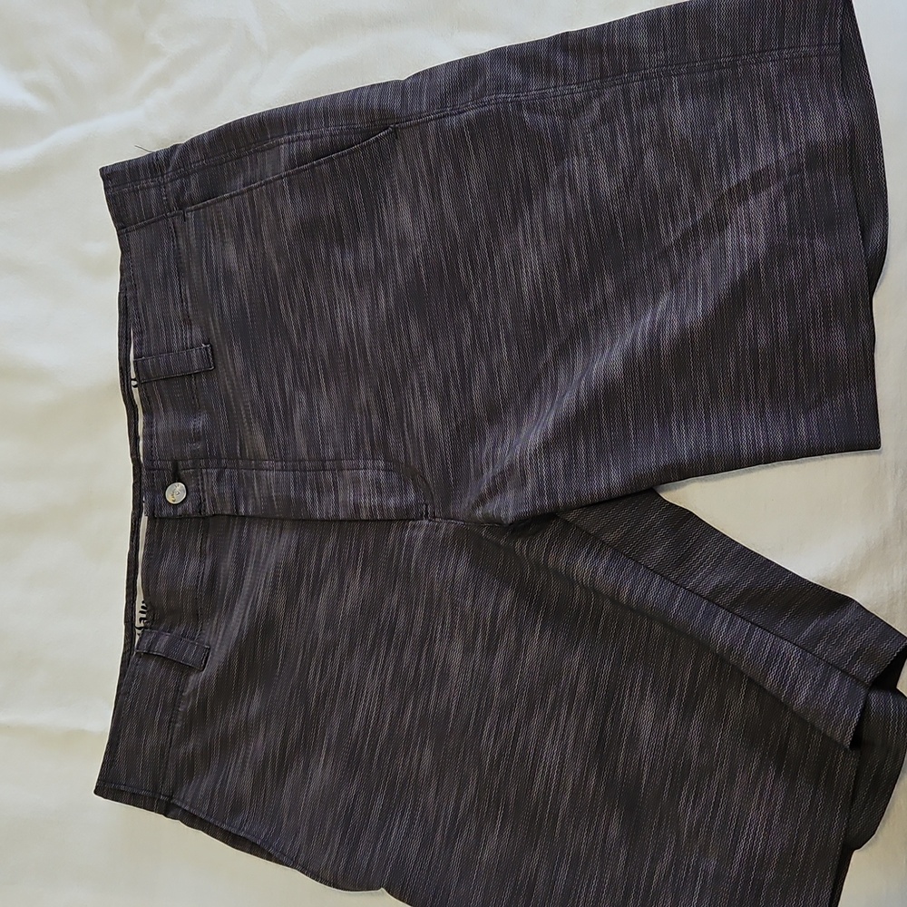 Callaway shorts.  34